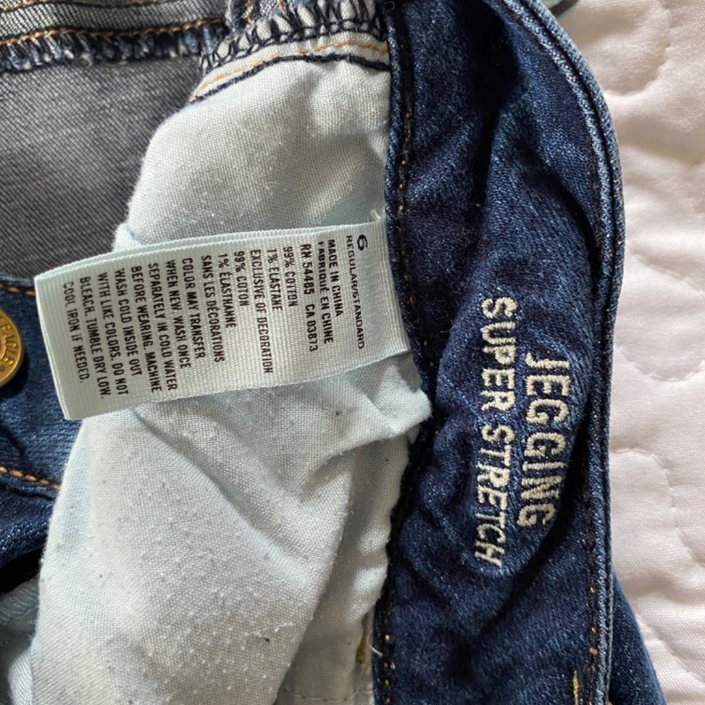 American Eagle - image 4